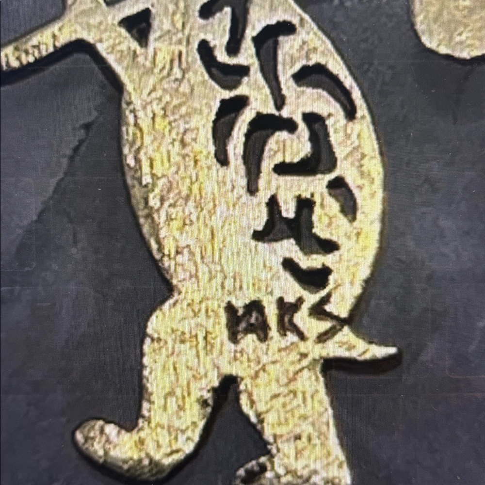 Vintage 14K Gold Hitchhiker Turtle Pendant Unique Whimsical Jewelry Collectible - Picture 3 of 12